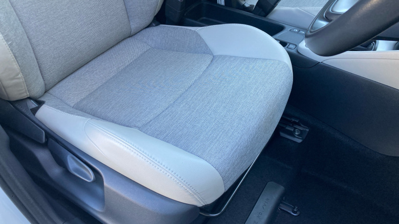 Toyota Yaris 1.5 Hybrid Excel 5dr CVT Hybrid Hatchback